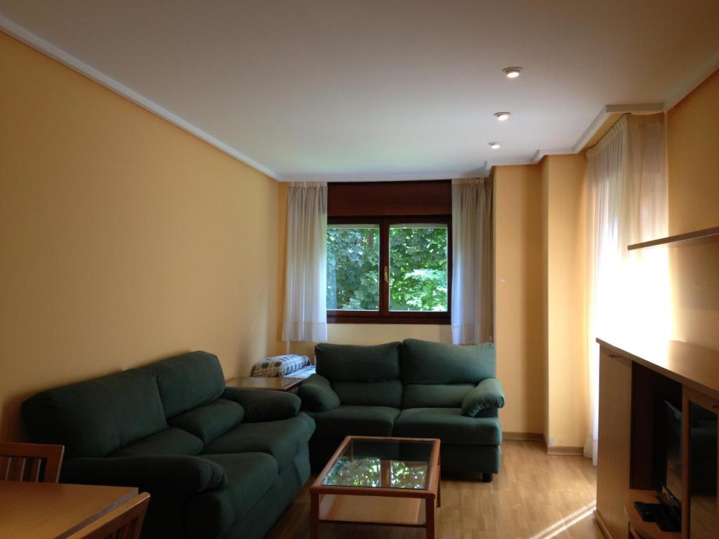 Apartamentos Turisticos Puerta De León Dış mekan fotoğraf